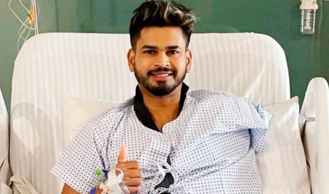 সিডনির হাসপাতাল থেকে ছাড় পেলেও আপাতত দেশে ফিরতে পারছেন না শ্রেয়াস আইয়ার 1 সিডনির হাসপাতাল থেকে ছাড় পেলেও আপাতত দেশে ফিরতে পারছেন না শ্রেয়াস আইয়ার