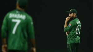পাকিস্তানের নাটকীয় জয় সত্ত্বেও সেমিফাইনালে নিউজিল্যান্ডের অভিষেক Cricket Gurukul [ ক্রিকেট গুরুকুল ] GOLN